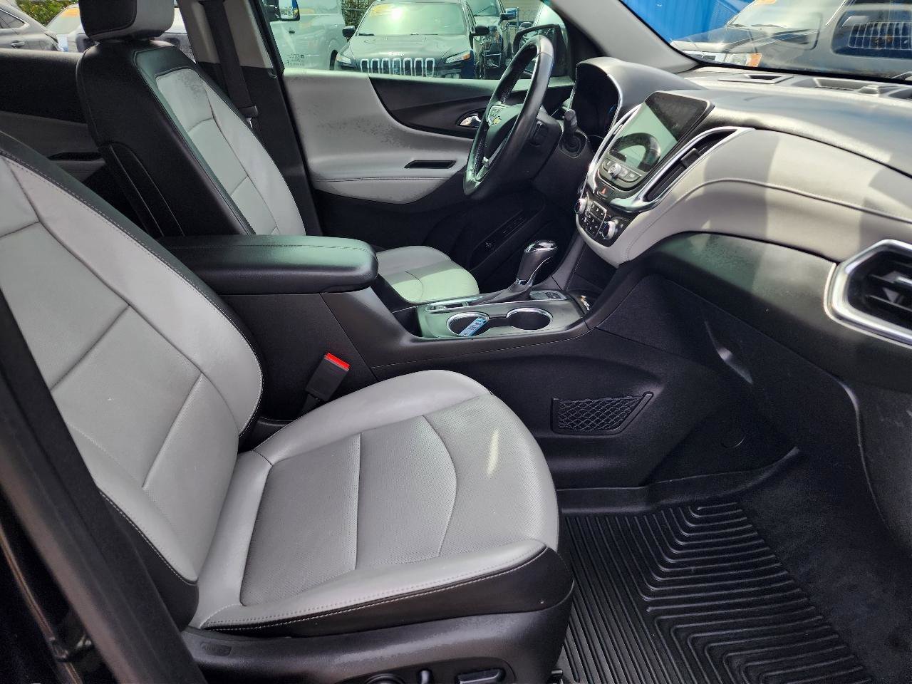 Used 2018 Chevrolet Equinox Premier AWD/4WD image 34
