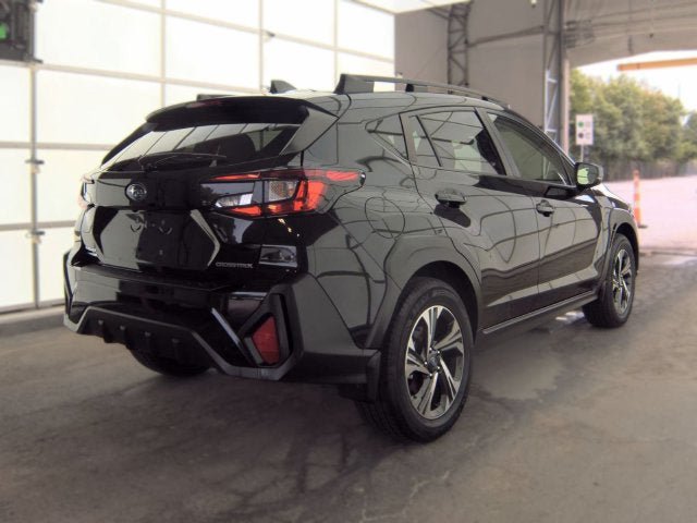 Used 2024 Subaru Crosstrek 2.0i Premium AWD/4WD image 6