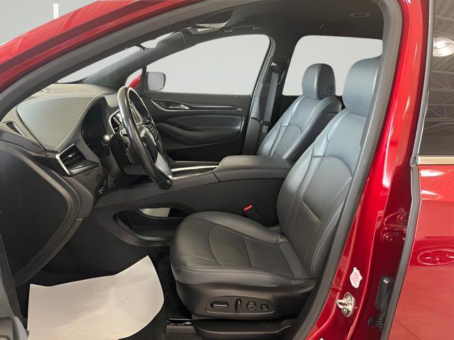 Used 2024 Buick Enclave Premium image 9