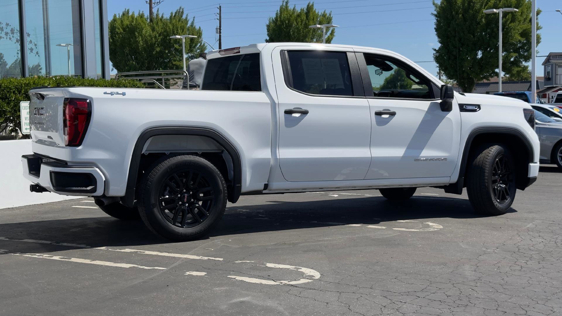 Used 2026 GMC Sierra 1500 Pro w/ Graphite Edition AWD/4WD image 4