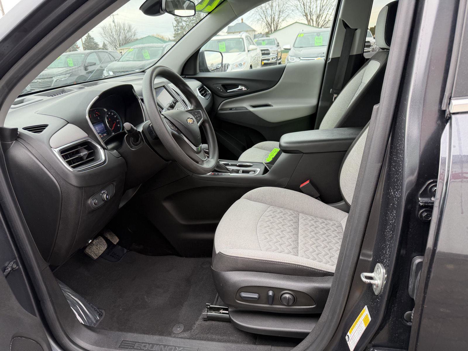 Used 2022 Chevrolet Equinox LT image 10