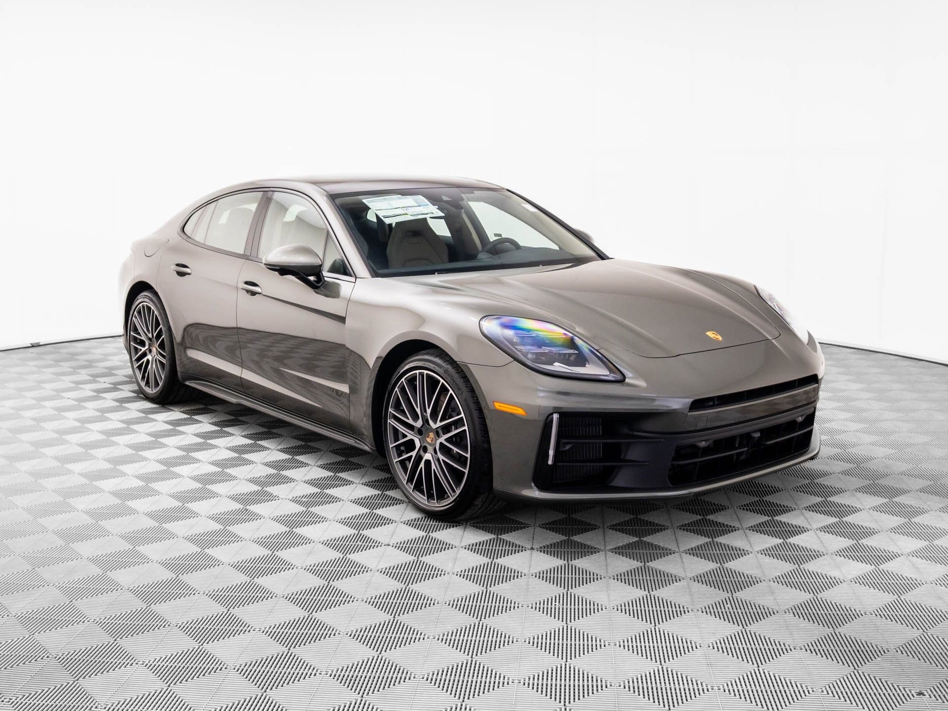 New 2026 Porsche Panamera 4 image 6