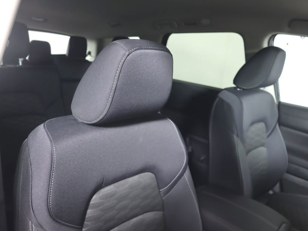 New 2026 Nissan Pathfinder SV image 33