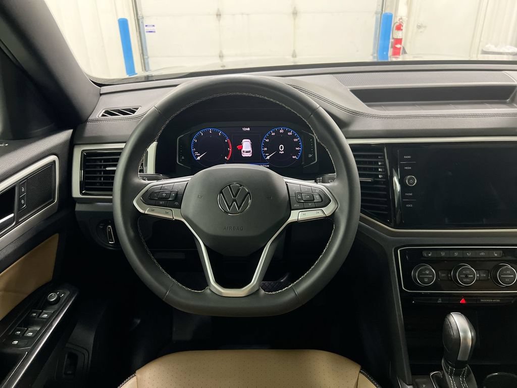 Used 2021 Volkswagen Atlas Cross Sport SEL AWD/4WD image 11