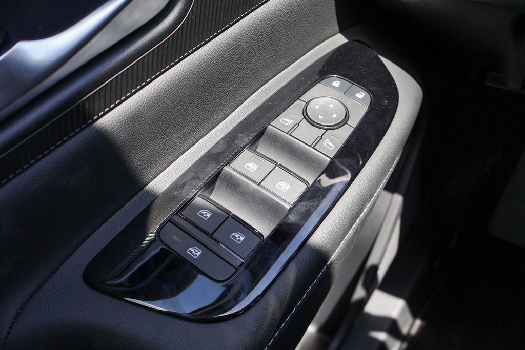 New 2026 Nissan Murano SV AWD/4WD image 14