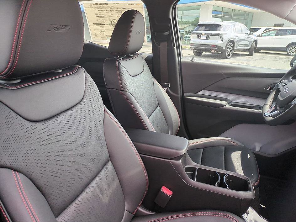 New 2027 Chevrolet Bolt RS FWD image 30