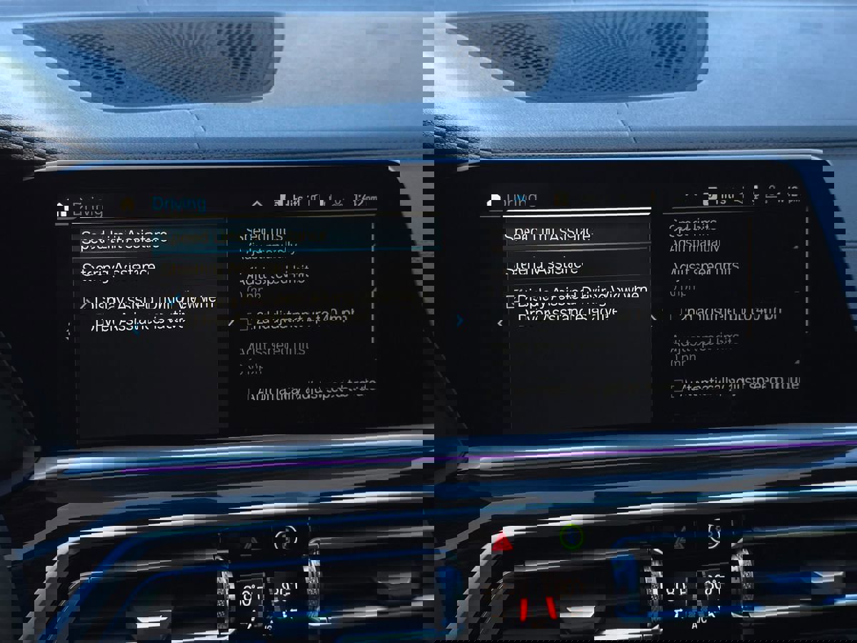 Used 2023 BMW X5 xDrive45e w/ Executive Package image 45