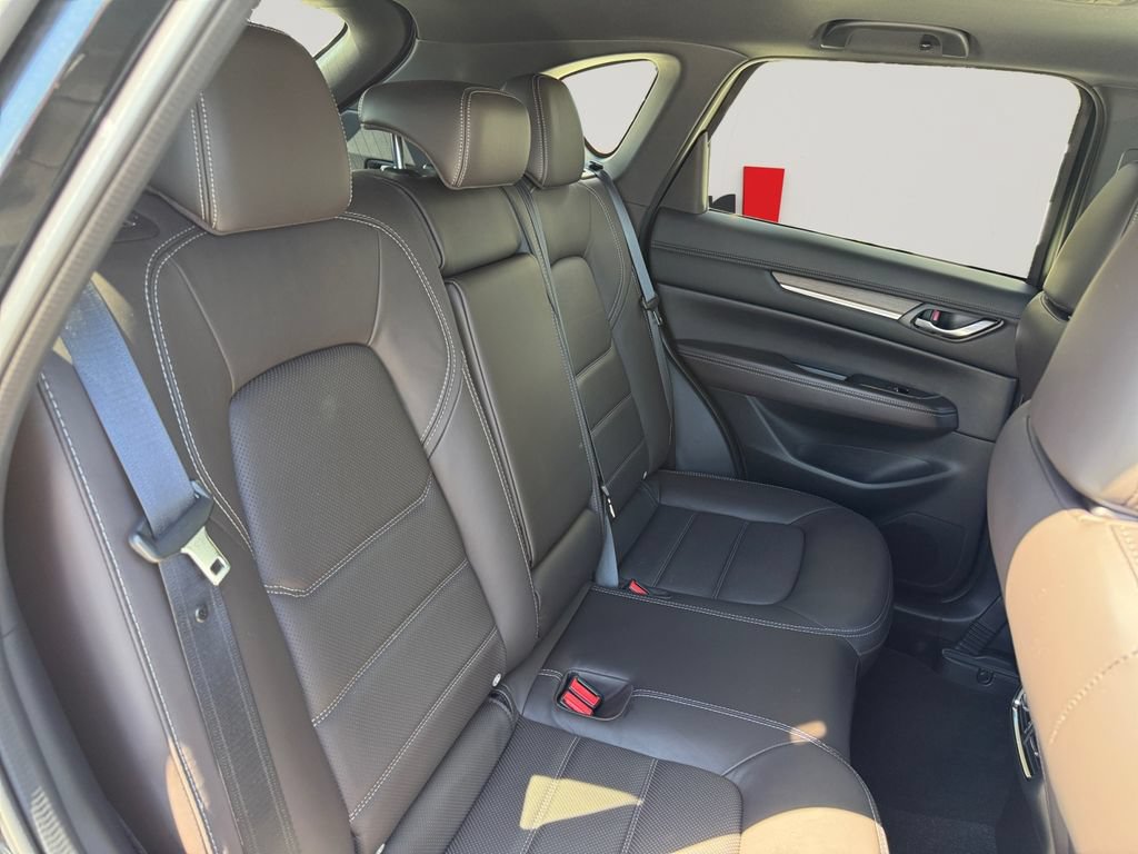 Used 2025 MAZDA CX-5 Signature AWD/4WD image 17