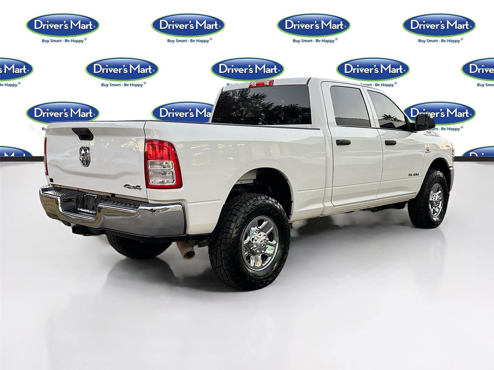 Used 2022 RAM 2500 Tradesman w/ Chrome Appearance Group image 8