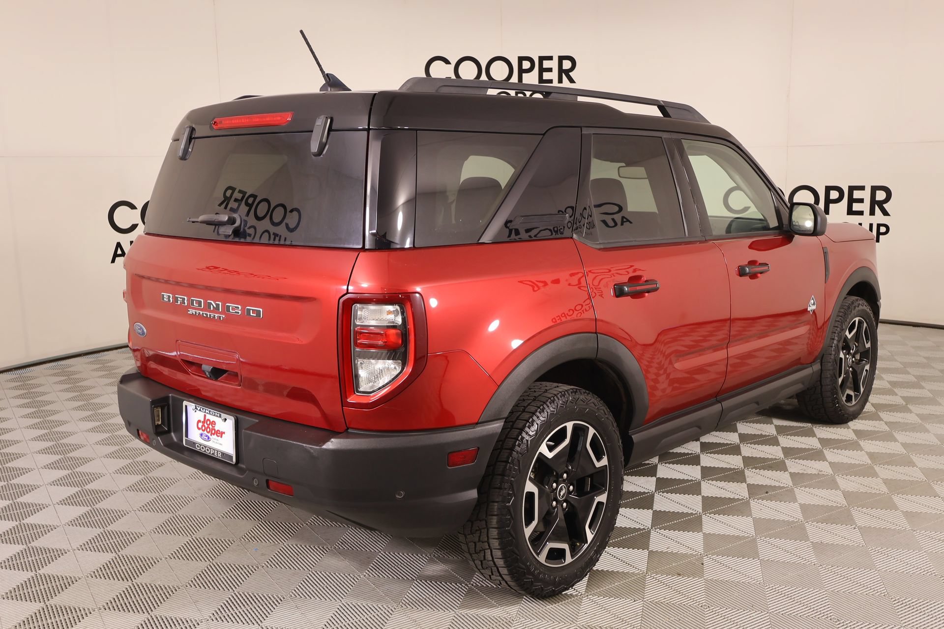 Used 2021 Ford Bronco Sport Outer Banks w/ Outer Banks Package AWD/4WD image 21