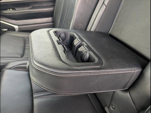 Used 2024 Jeep Wagoneer L Series II w/ Flexible Seating Group image 19