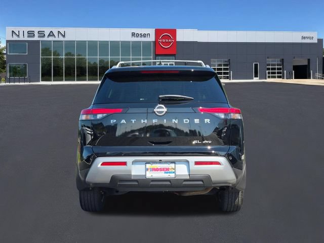 Certified 2025 Nissan Pathfinder SL AWD/4WD image 4