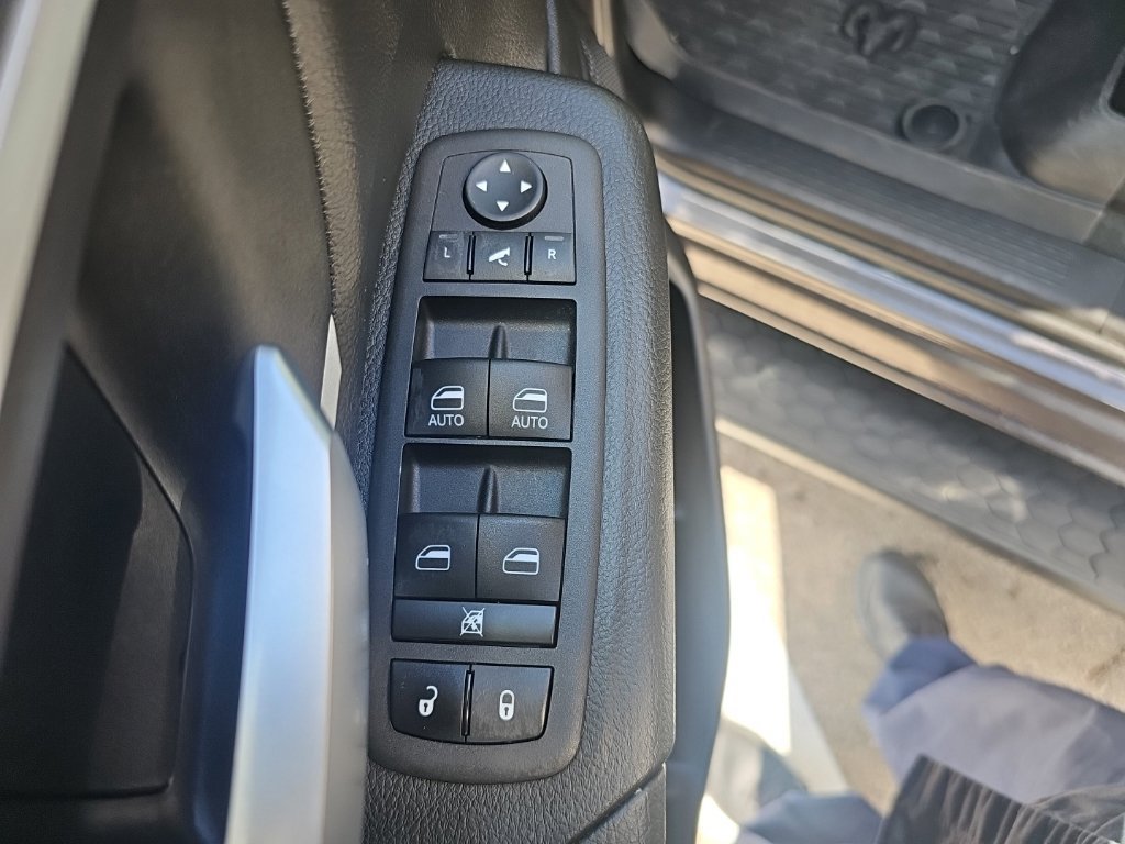 Used 2023 RAM 1500 Big Horn AWD/4WD image 11