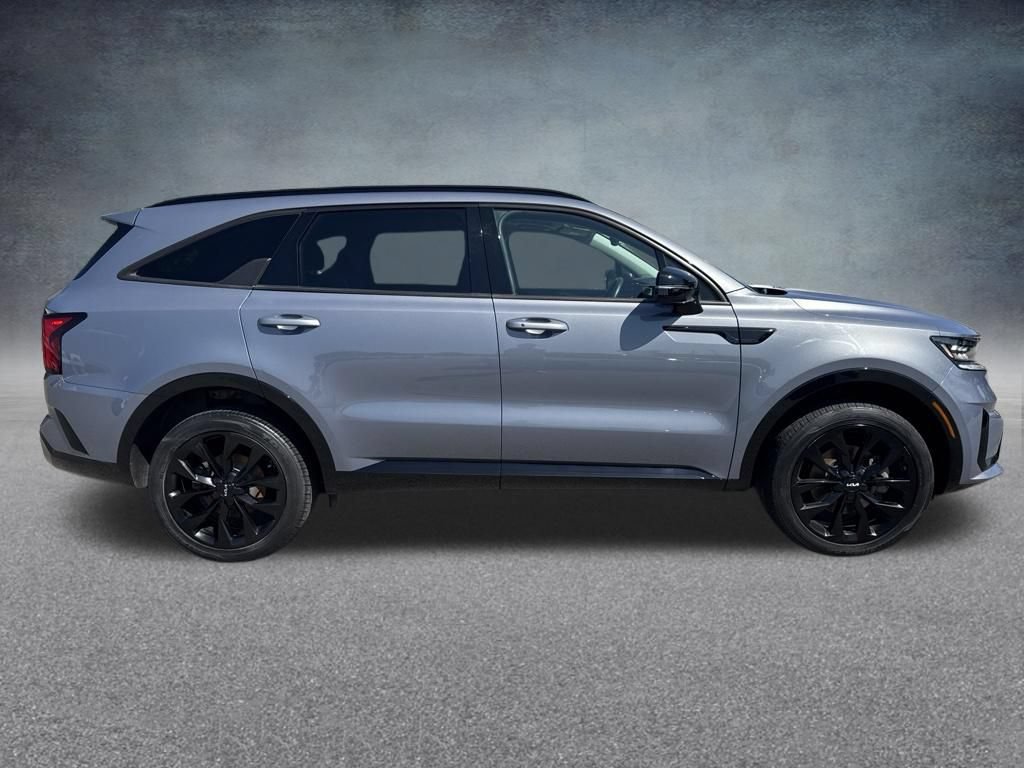 Used 2022 Kia Sorento SX AWD/4WD image 4