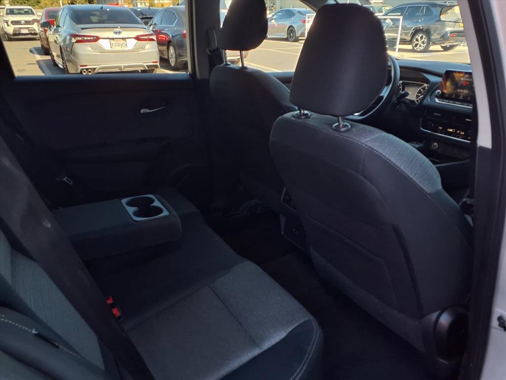 Used 2023 Nissan Rogue SV image 22