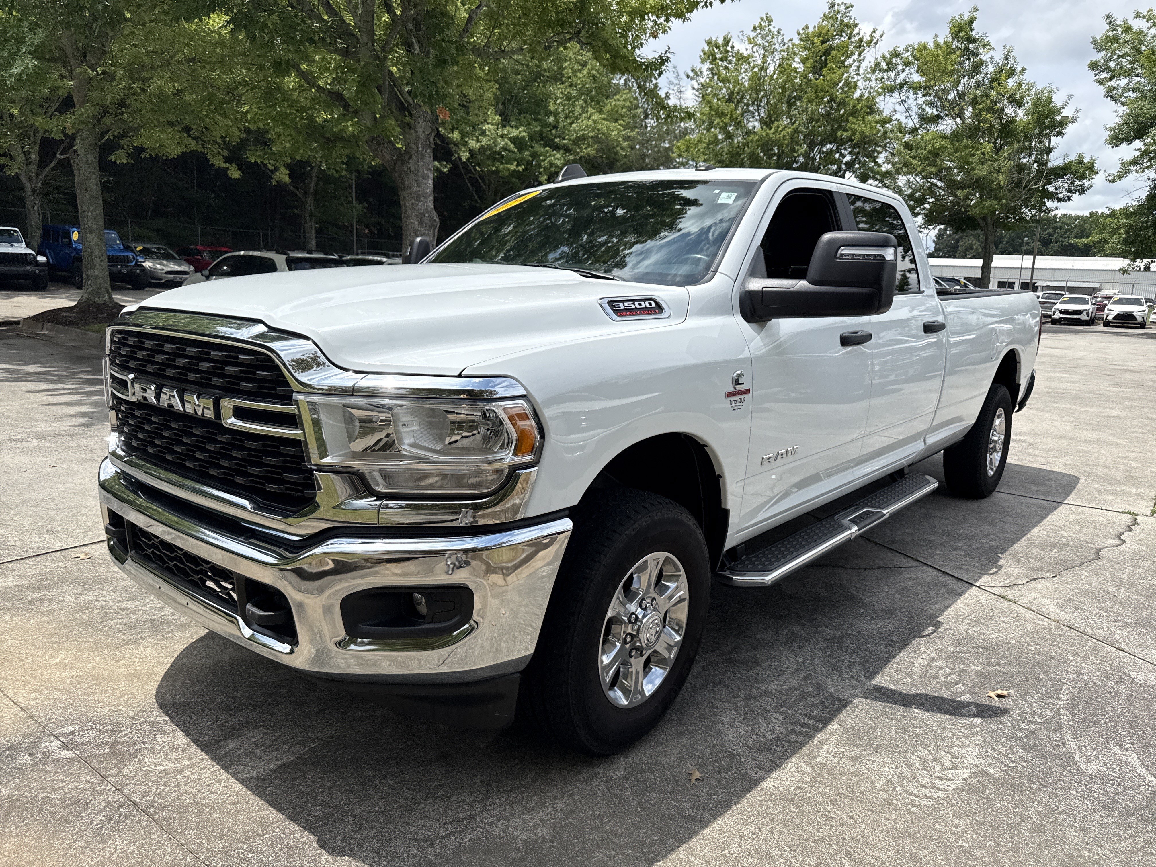 Used 2024 RAM 3500 Big Horn AWD/4WD image 3