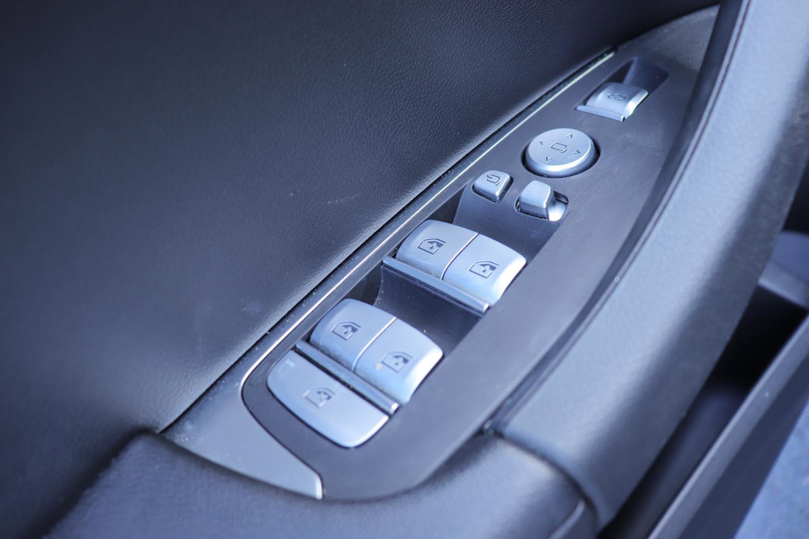 Used 2024 BMW X3 sDrive30i w/ Premium Package w/ZPA image 27