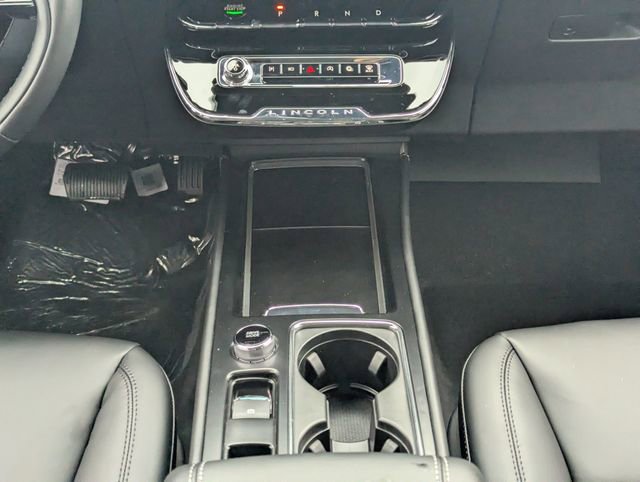 New 2026 Lincoln Corsair Premiere image 16