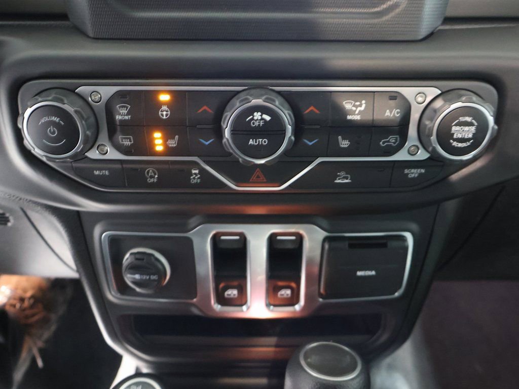 Used 2021 Jeep Wrangler Sport S image 31