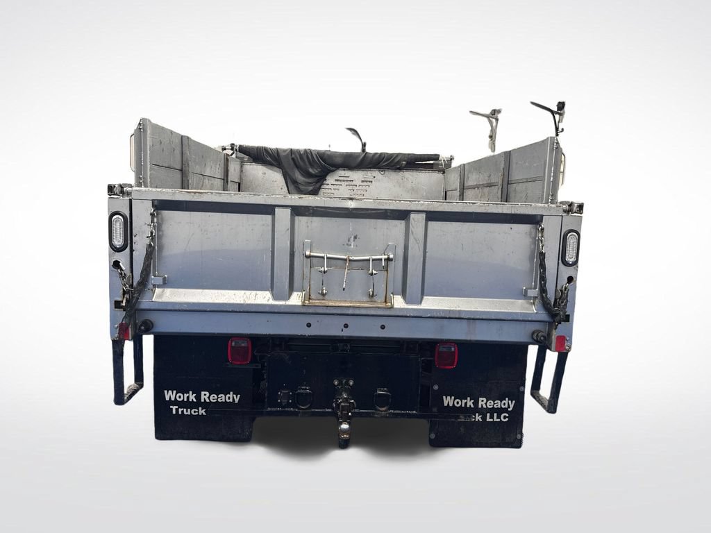 Used 2023 Ford F550 4x4 Regular Cab Super Duty image 4