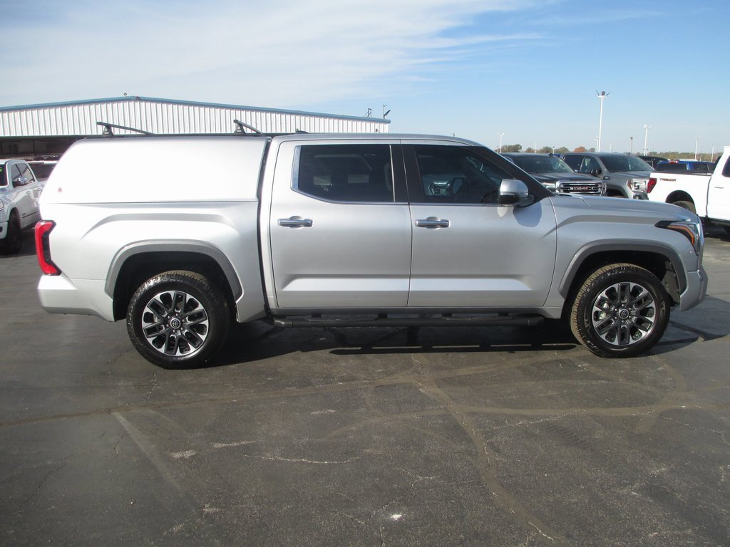 Used 2024 Toyota Tundra Limited image 4