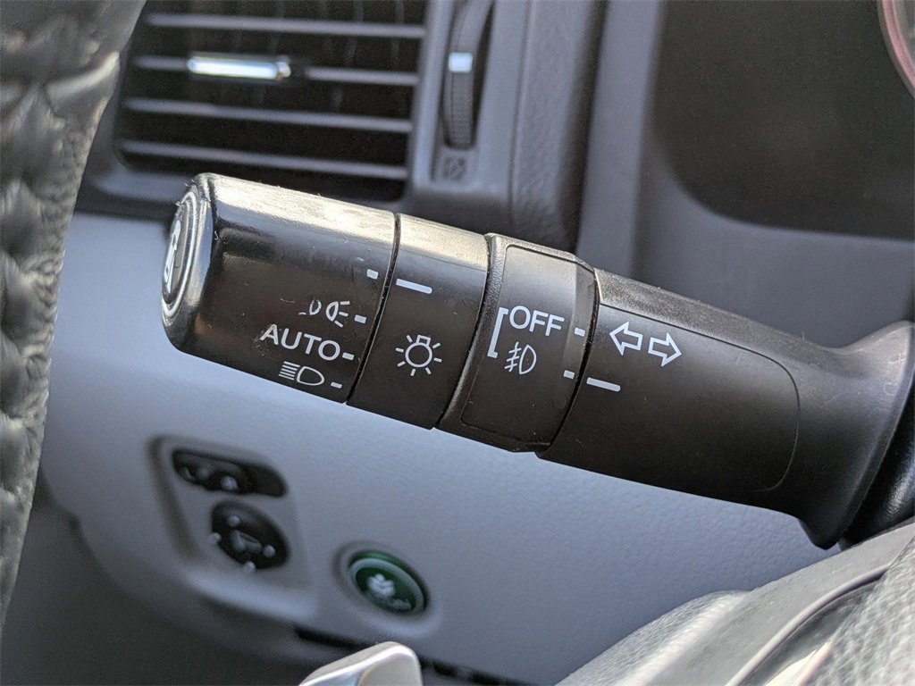 Used 2017 Honda Pilot Touring image 31