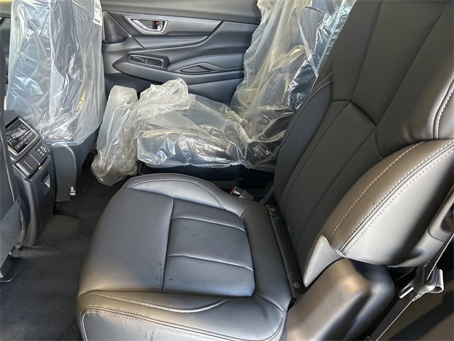 New 2025 Subaru Ascent Limited image 24