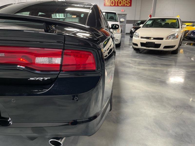 Used 2014 Dodge Charger SRT8 w/ Harman/Kardon Audio Group RWD image 12
