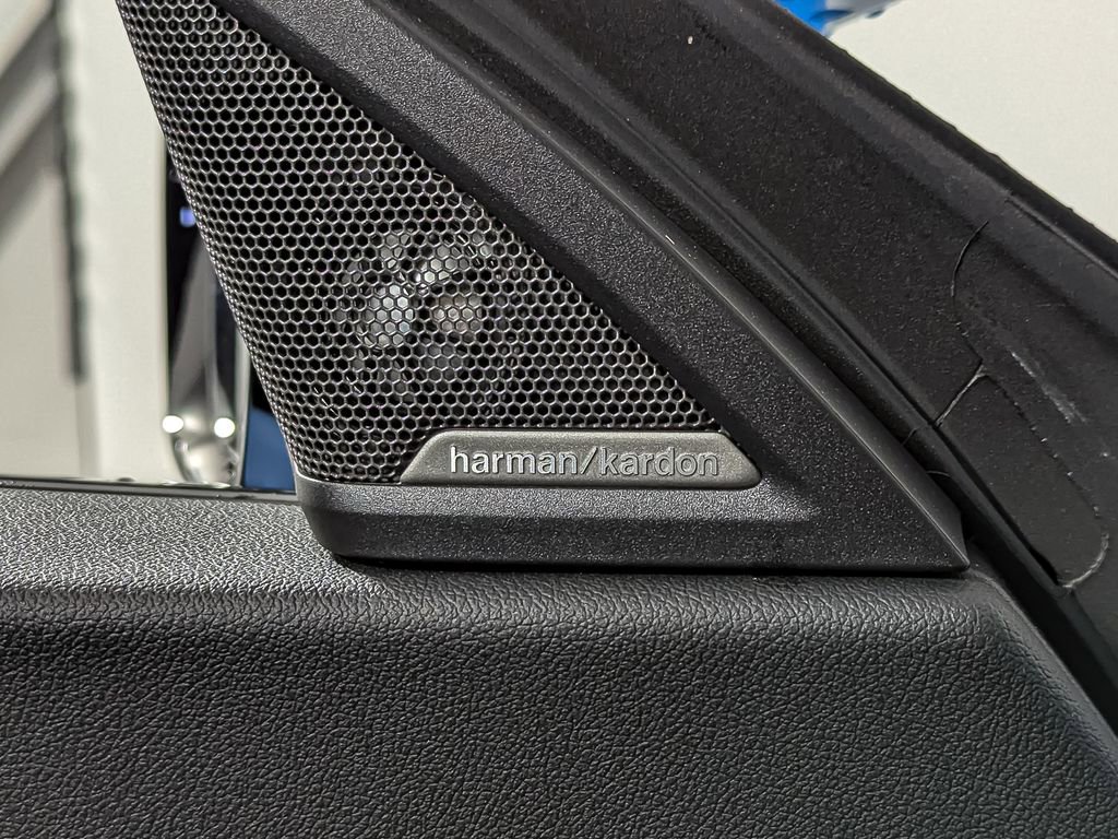 Certified 2023 BMW M2 w/ Lighting Package image 17