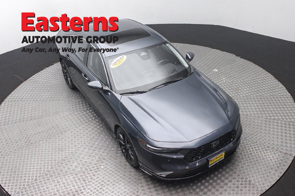 Used 2023 Honda Accord Touring image 5