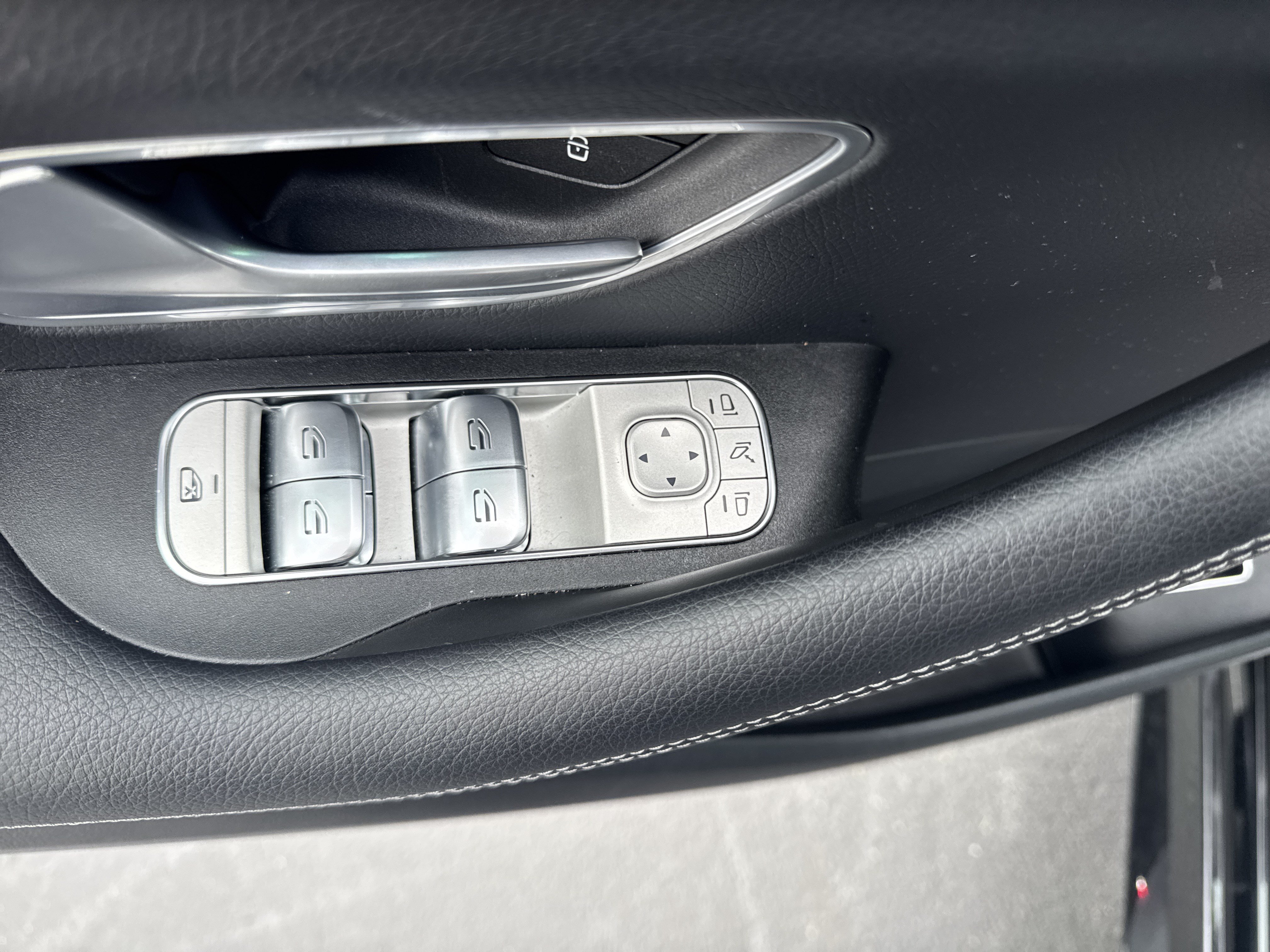 Certified 2026 Mercedes-Benz GLE 350 4MATIC image 15