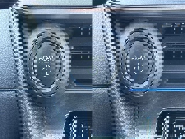 Used 2024 Toyota Prius Limited image 23