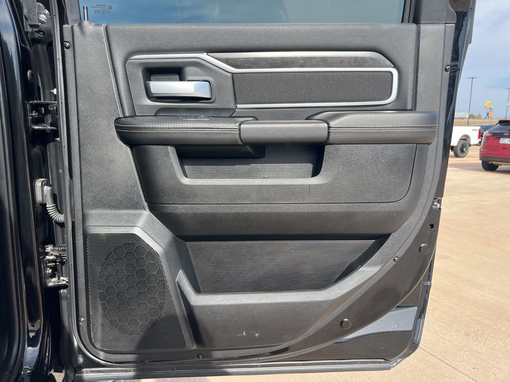 Used 2024 RAM 2500 Big Horn image 12