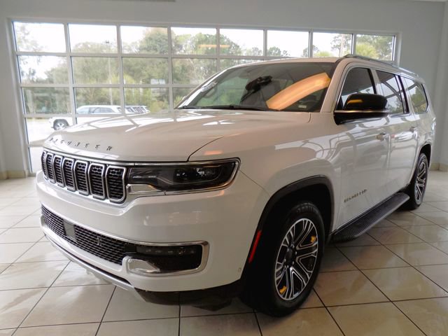 Certified 2024 Jeep Wagoneer L Series II image 4