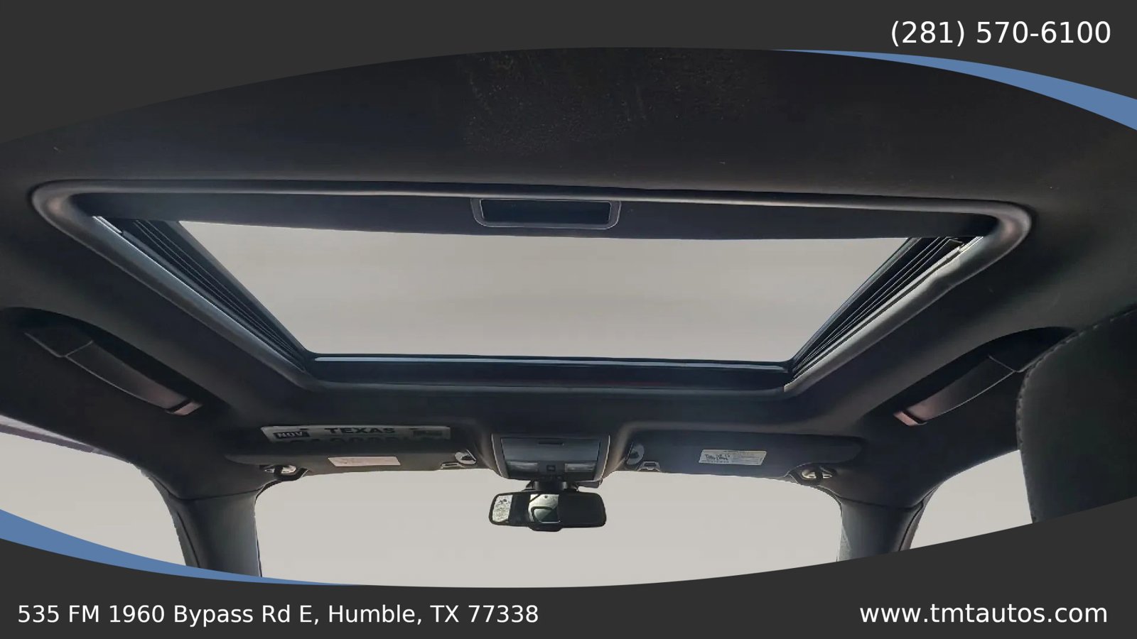 Used 2016 Dodge Challenger R/T RWD image 18