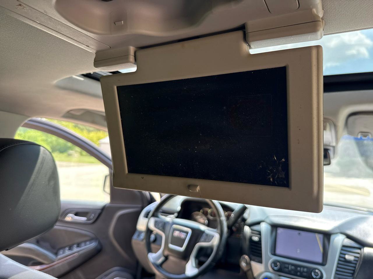 Used 2015 GMC Yukon SLT AWD/4WD image 33