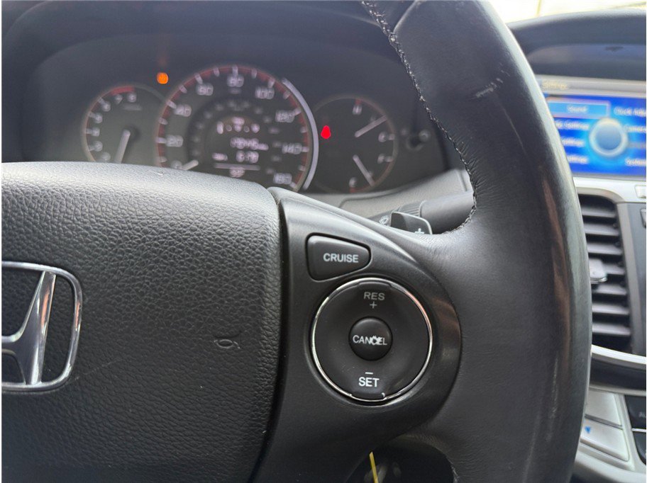 Used 2013 Honda Accord Sport image 26