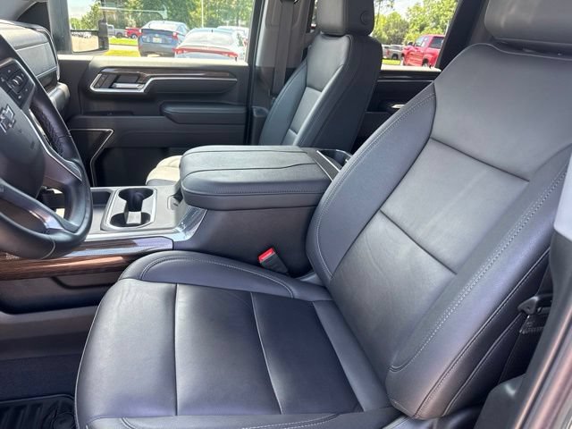 Used 2025 Chevrolet Silverado 2500 LT w/ Trail Boss Package AWD/4WD image 25