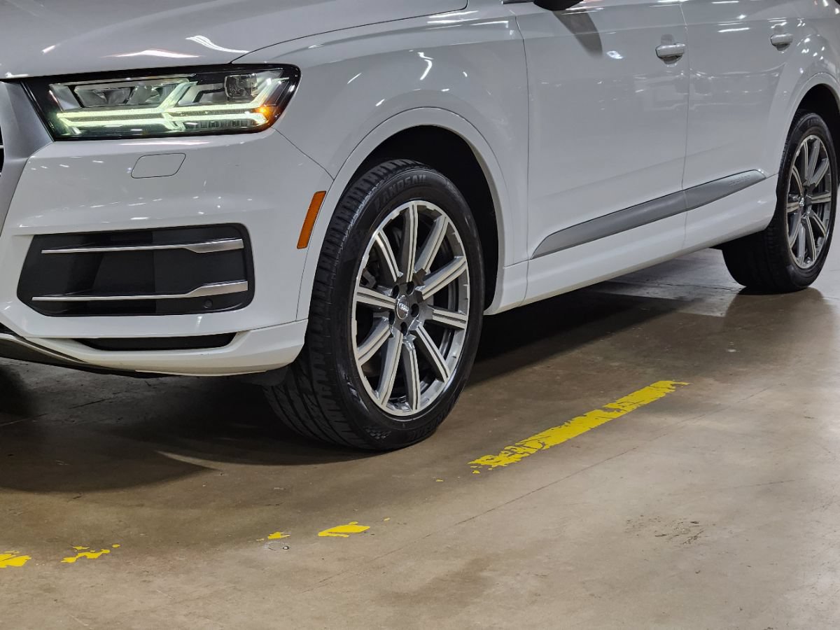 Used 2019 Audi Q7 2.0T Premium Plus AWD/4WD image 17
