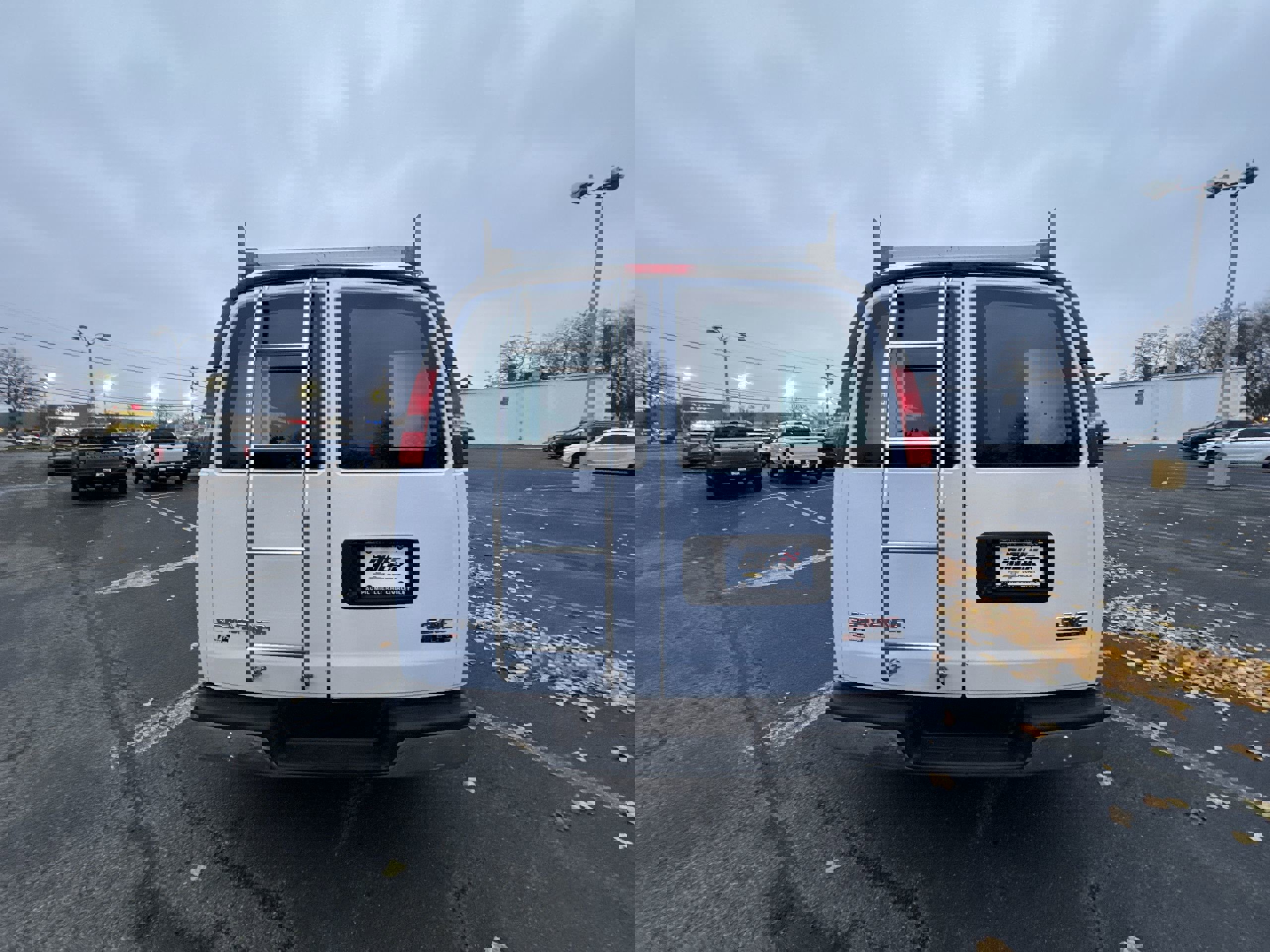 Used 2021 GMC Savana 2500 w/ Driver Convenience Package image 31