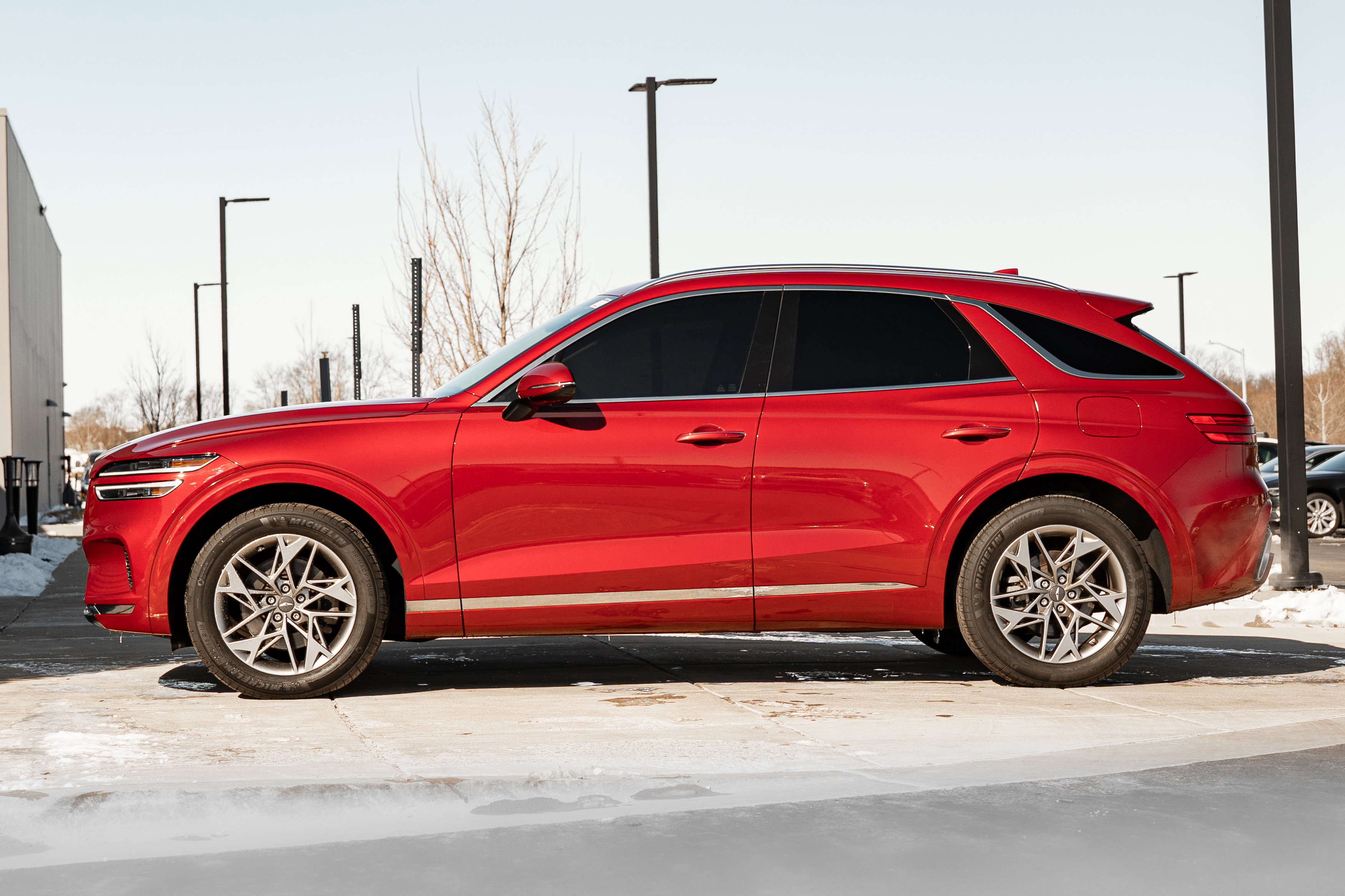 Used 2022 Genesis GV70 2.5T w/ Select Package image 6