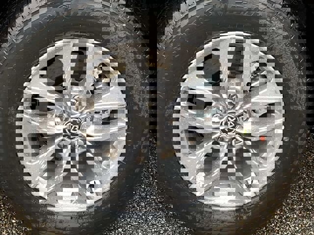 New 2026 Toyota Sienna XLE image 5