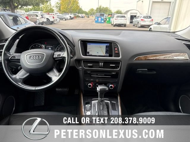 Used 2017 Audi Q5 2.0T Premium Plus w/ Technology Package AWD/4WD image 16