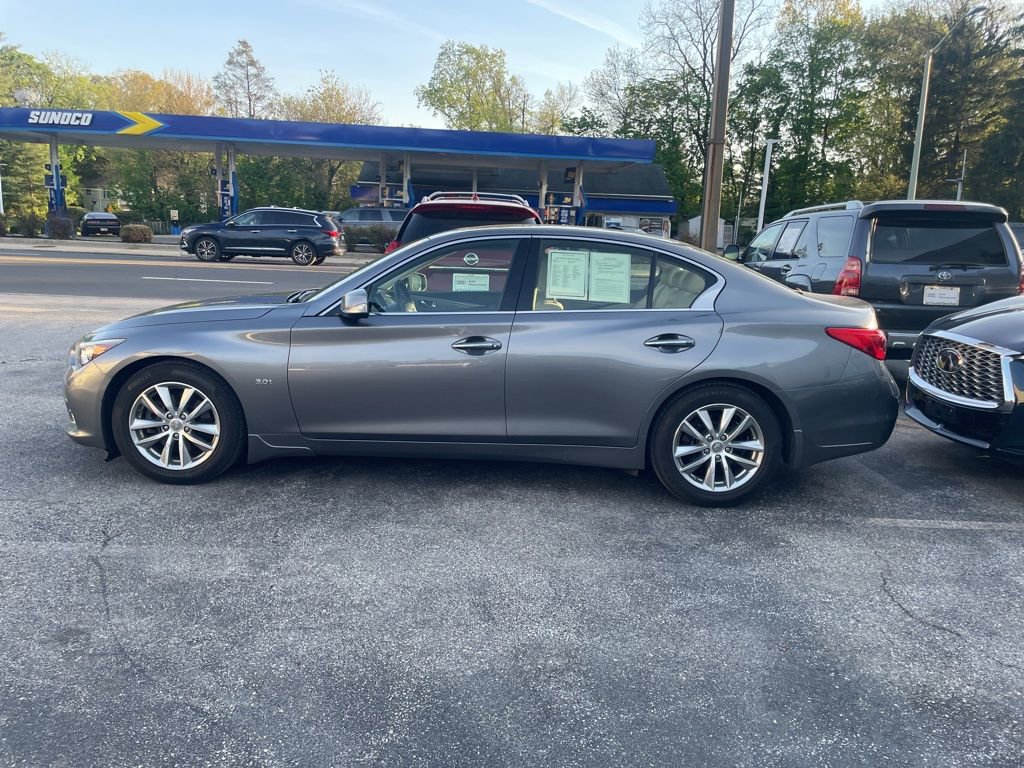 Used 2017 INFINITI Q50 3.0t Premium w/ Driver Assistance Package AWD/4WD image 5