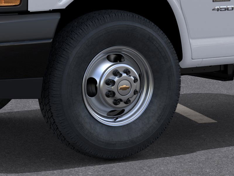 New 2026 Chevrolet Express 3500 1WT w/ Power Convenience Package image 33