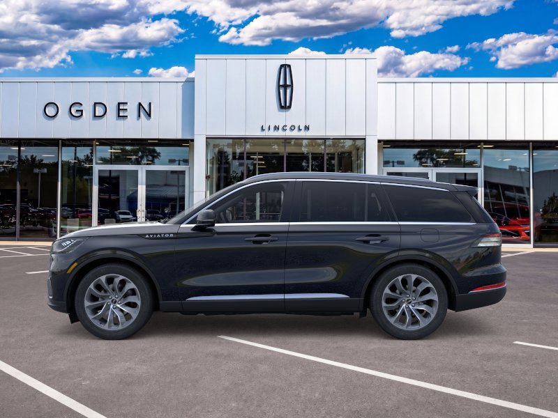 New 2026 Lincoln Aviator AWD image 3
