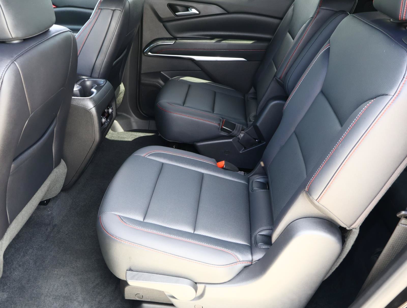 Used 2026 Chevrolet Traverse Z71 w/ Driver Confidence Package AWD/4WD image 20
