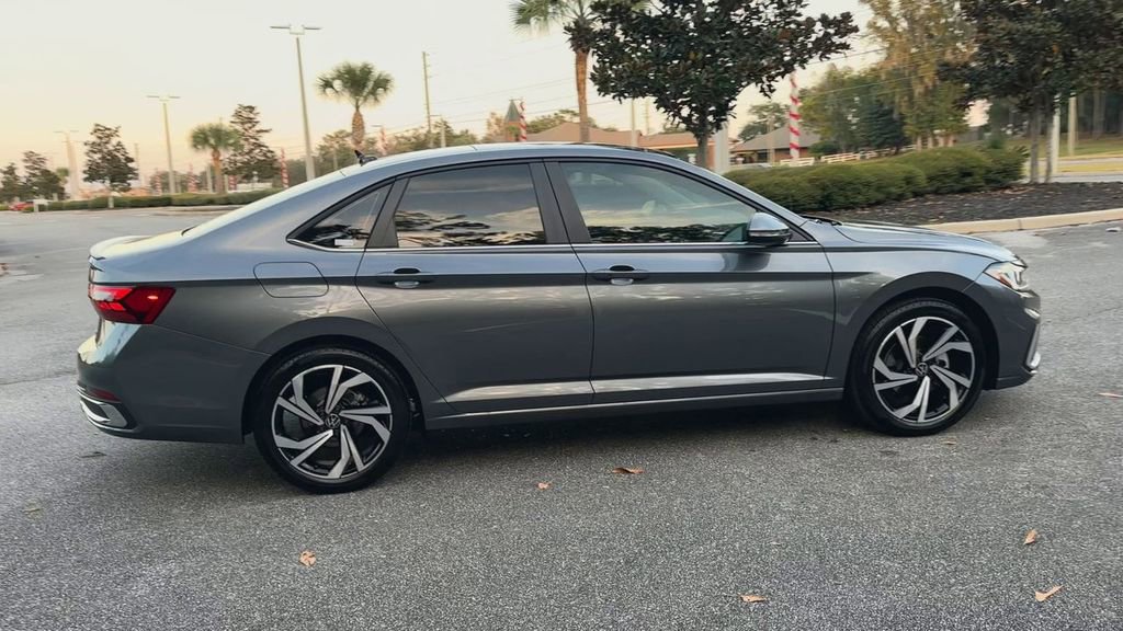 New 2026 Volkswagen Jetta SEL image 9