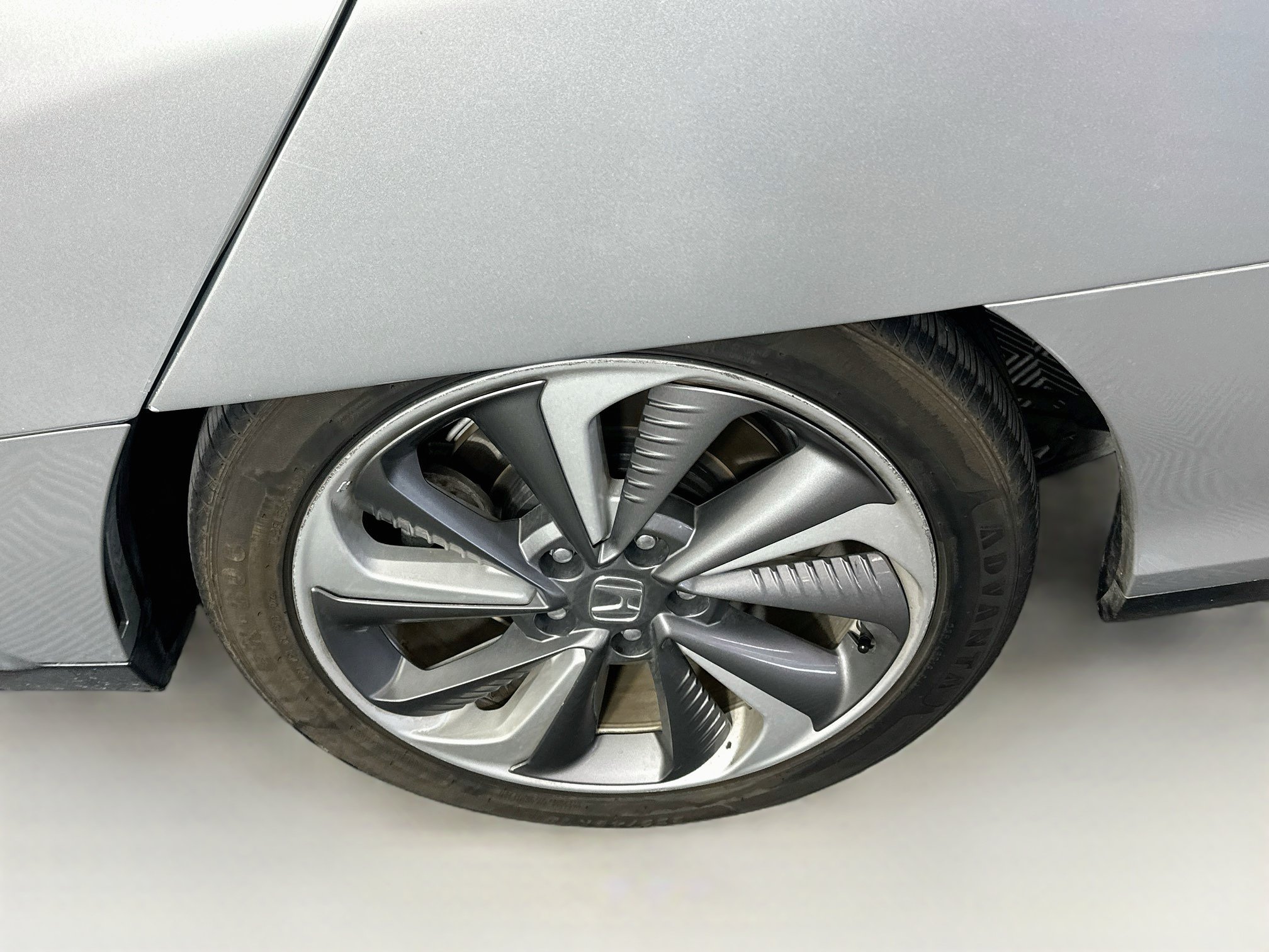 Used 2018 Honda Clarity Plug-In Hybrid image 11