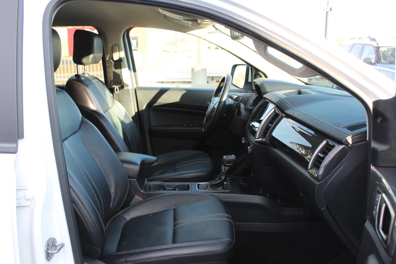 Used 2023 Ford Ranger Lariat w/ Equipment Group 501A High image 13